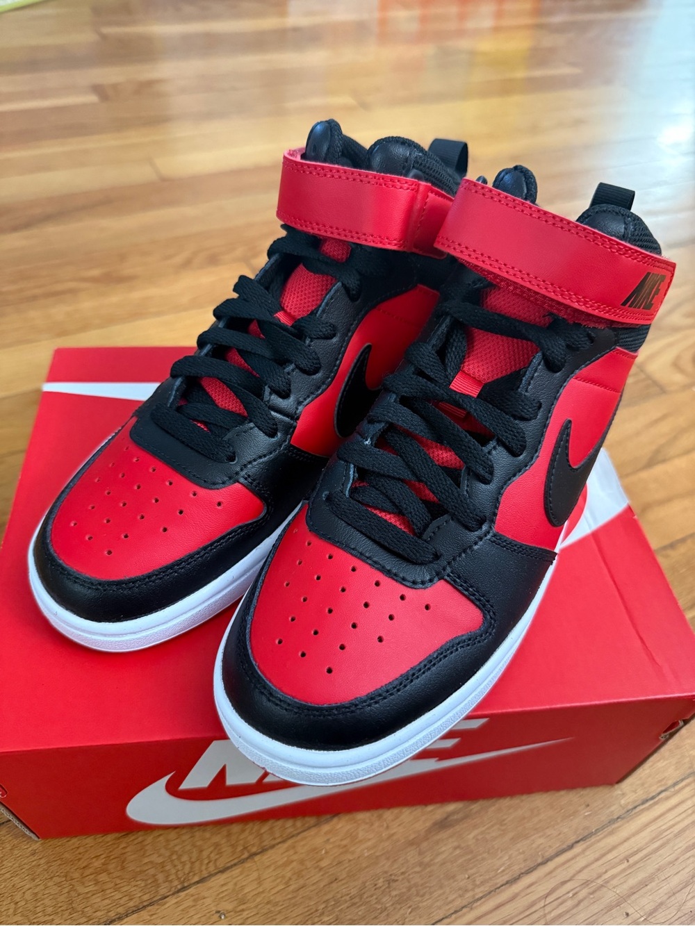 Nike Court Borough Mid 2 Youth 4Y Red Black CD7782 602 High Top Sneakers